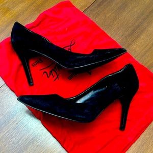 Black suede 4 inch heels closed toe, closed all around with back